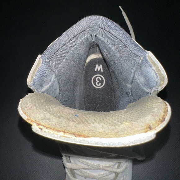 Riedell Diamond Jr Figure Skates - Picture 4 of 8